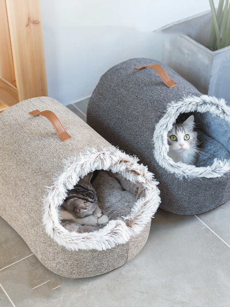 PolarCat™ - Cat Sleeping Bag & Bed