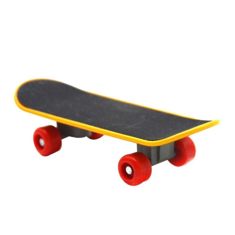 Bird Intelligence Skateboard