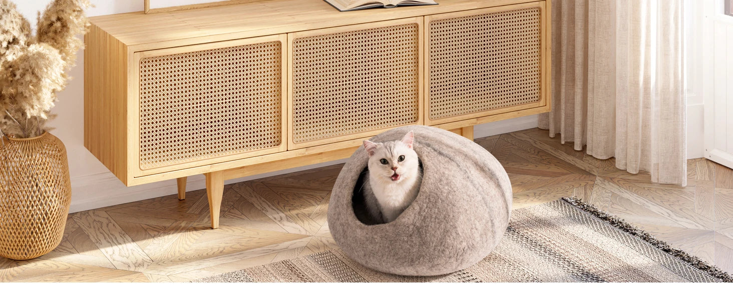 PurrPod™ - Soft Wool Cat Bed