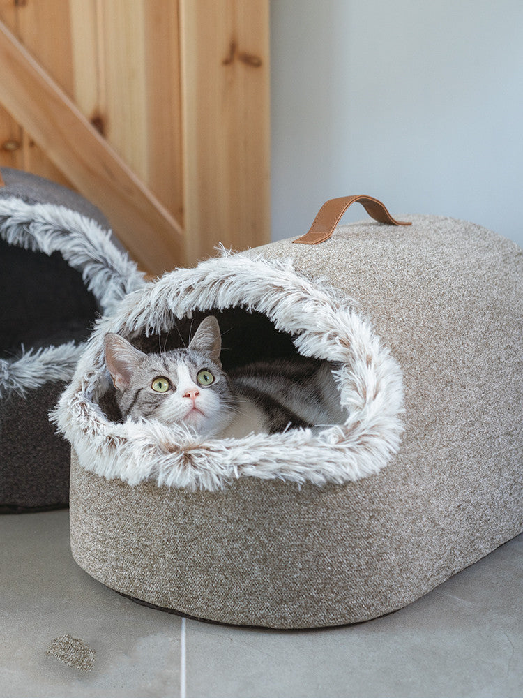 PolarCat™ - Cat Sleeping Bag & Bed